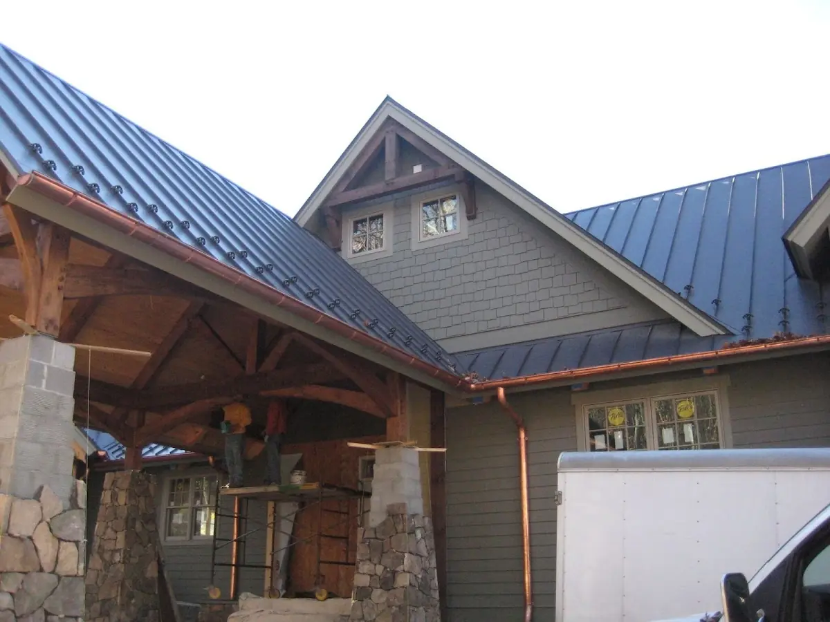 Craftsman Roofing team delivering quality roofing work in Neuse